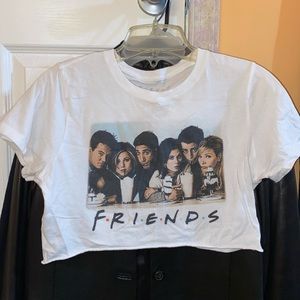 FRIENDS Crop Top